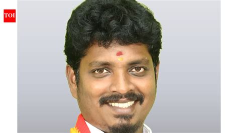 TVK’S Vignesh leads in Kinathukadavu after second round of counting