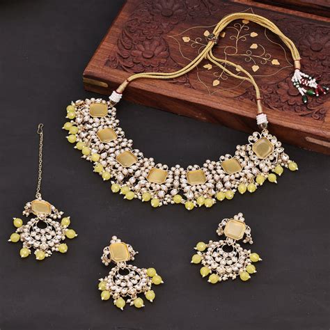 Sukkhi Fabulous Choker Kundan & Pearl Yellow Gold Plated Necklace Set ...