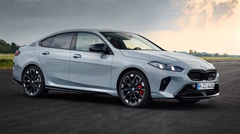 Нова BMW 2-Series Gran Coupe 2024 (F72): чим відрізняється від старої «двійки»?