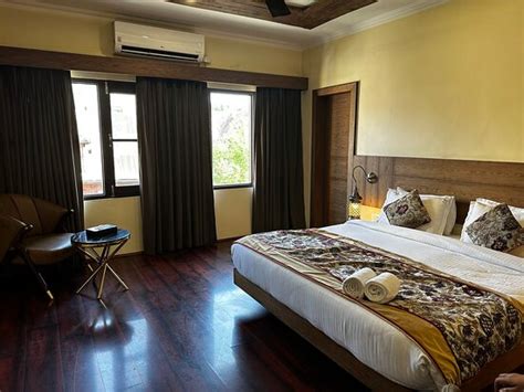 HOTEL GREEN ROOMS (Srinagar, Kashmir) - Hotel Reviews, Photos, Rate ...