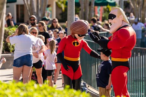 Pixar Place character meet and greets to reopen at Disney's Hollywood ...