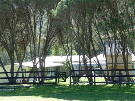 HIDDEN VALLEY HOMESTEAD (Merriwa) - Guesthouse Reviews & Photos ...