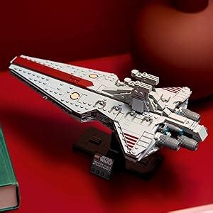 LEGO Star Wars Venator-Class Attack Cruiser Starship Model Building Set ...