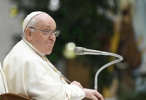 Everyone faces temptation, but Jesus is always close by, pope says | USCCB