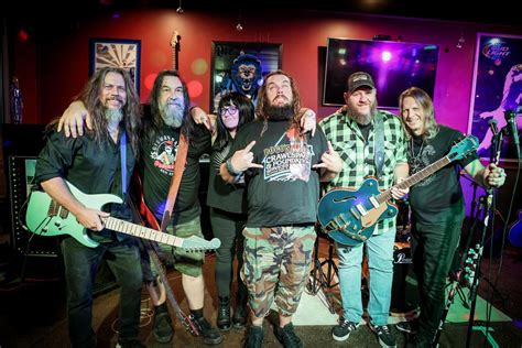 The Pillage People at Taylors Tavern , Backroads Bar & Grill, Holly, 1 ...