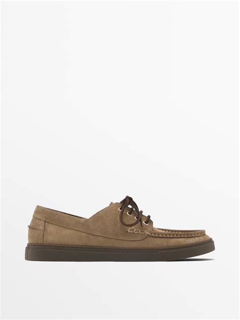 Split suede deck shoes · 1-112 · Shoes | Massimo Dutti
