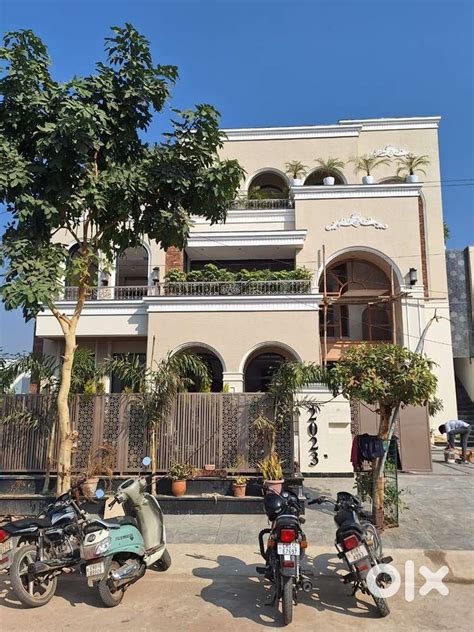 Luxurious kanal house for sale - For Sale: Houses & Apartments - 1828032802