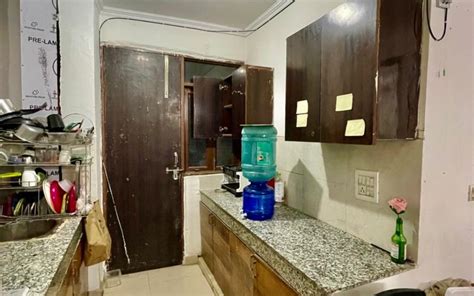 Female flatmate required in 2BHK flat in Indra-Enclave-Sainik-Farm ...