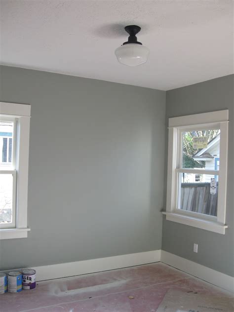 Choosing The Perfect Shade Of Green Gray Paint - Paint Colors