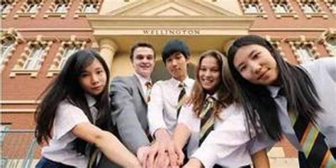 针对港籍生或海外学生，深圳纯外籍国际学校都有哪些可以选择？ - 知乎