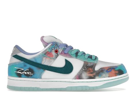 NIKE SB DUNK LOW FUTURA LABORATORIES BLEACHED AQUA