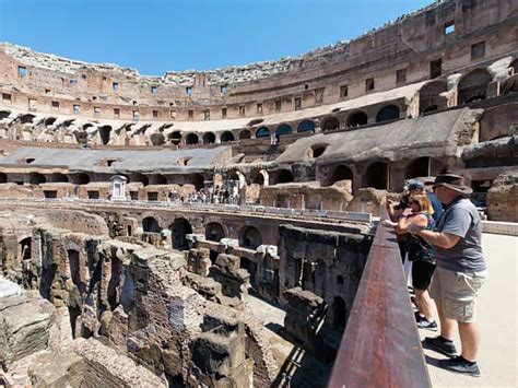 Ancient Rome 的图像结果