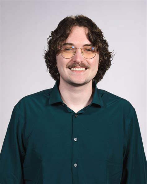 Texas pilot among those killed in UPS plane crash in Kentucky – Houston Public Media