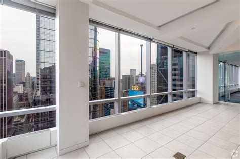 3 Times Sq, New York, NY 10036 - 3 Times Square | LoopNet