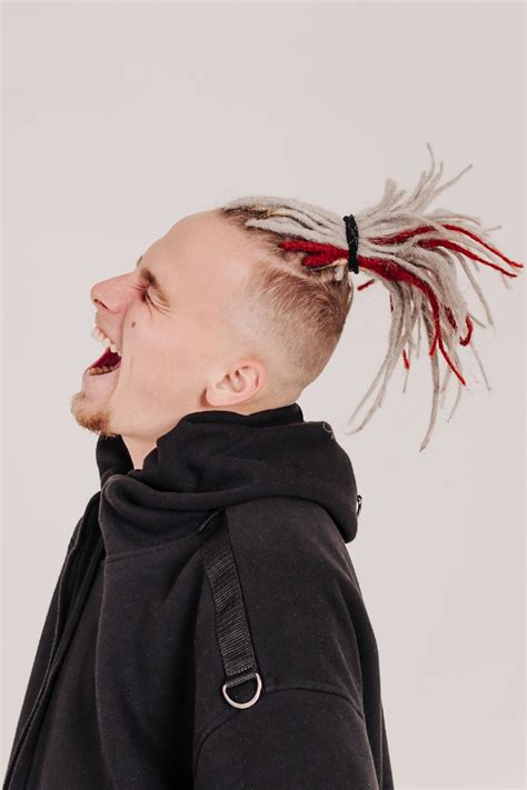 Dreadlocks Styles For White Guys