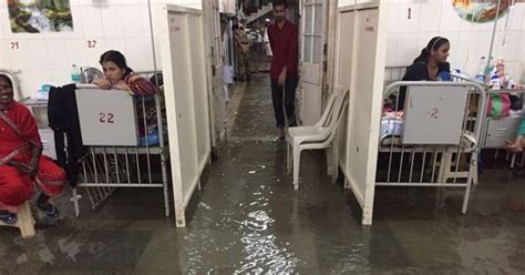 Mumbai: KEM hospital flooded, ground floor patient displaced ...