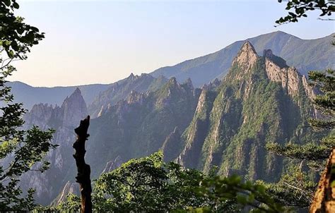 Mt Seoraksan National Park Tour - Inner and outer Sections 2023 - Seoul ...