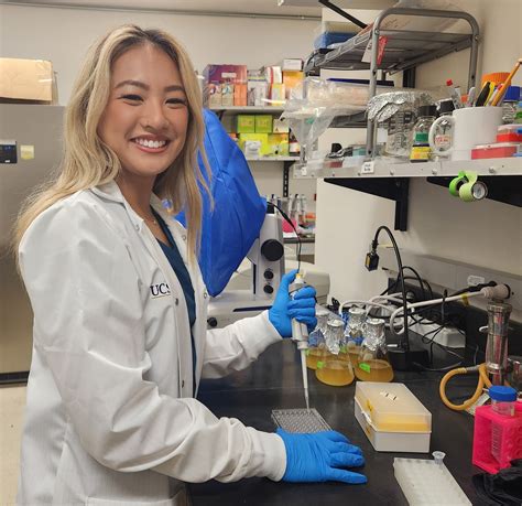 Hu Translational Lab Team