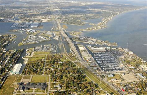 Clear Lake Harbor in Clear Lake/Kemah/Seabrook, TX, United States - harbor Reviews - Phone ...