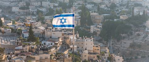 A Bridge of Paper - Jewish Action