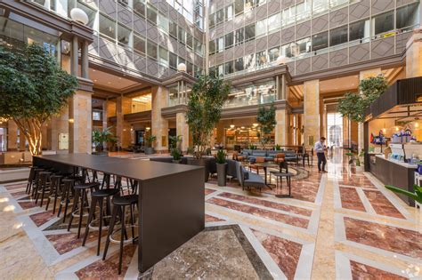 125 High St, Boston, MA 02110 - Oliver Street Tower | LoopNet