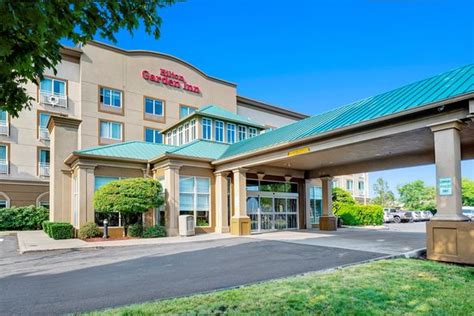 HILTON GARDEN INN PORTLAND AIRPORT - Hotel Reviews, Photos, Rate ...