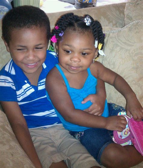 The Booga Wooga & Little Sister Sophia: May 2011