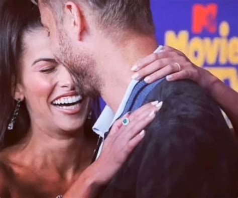 'This Is Us' star Justin Hartley gets hitched to Sofia Pernas after one ...