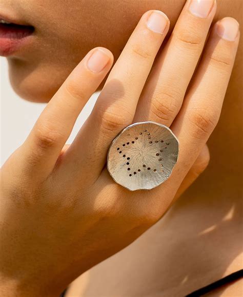 Mogra Ring – NETE.IN