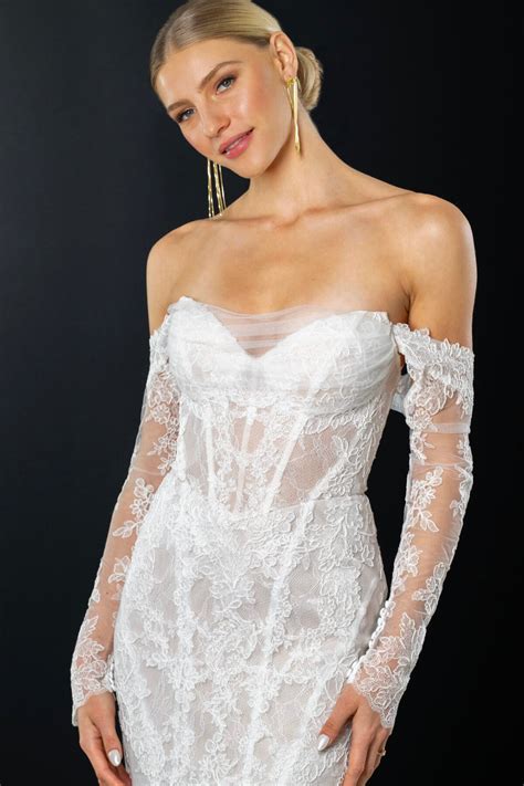 1752 by Martina Liana - Romantic Lace Fit and Flare Wedding Dress – The White Flower