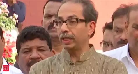 maharashtra: Uddhav Thackeray backs Maharashtra govt over Karnataka ...