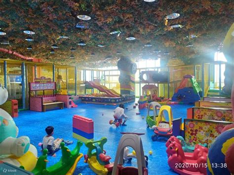 Kingsfun Game Center in Hartono Mall Jogja - Klook India