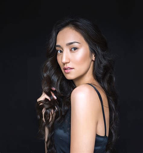 iluvia® Sulfate Free Shampoo for Dry, Rough, Damaged, or Frizzy Hair ...