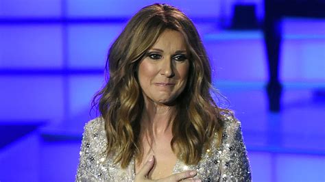Céline Dion Tears Up Onstage While Honoring Late Mother Hours After Her ...