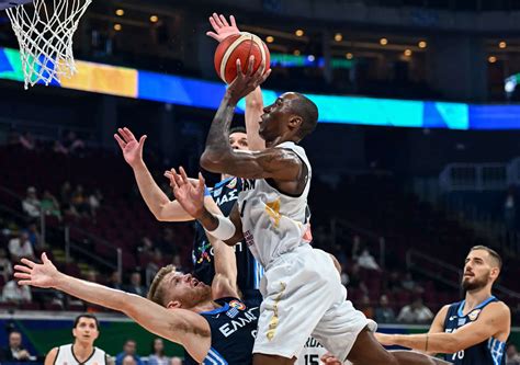 Rondae Hollis-Jefferson: Rondae Hollis-Jefferson of Jordan is going ...