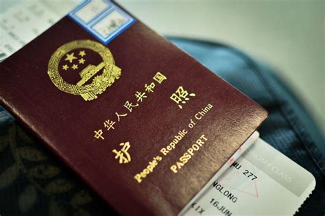放弃香港护照 澳籍港人申请「国籍变更」3年增5倍 | SBS Chinese