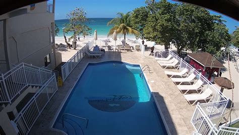 Hurricane Melissa Live Cameras In Jamaica