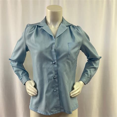 Women’s Light Blue Blouse – Dupree's Vintage