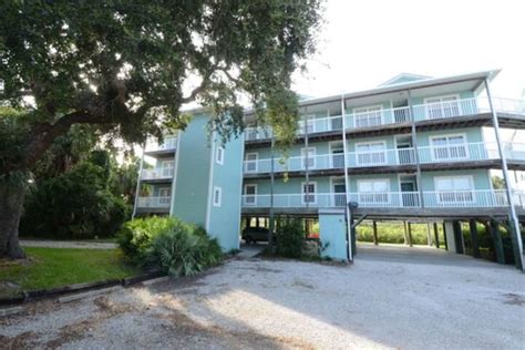 Nature's Landing A102 Budget Rates Downtown Unit - Condominiums for ...