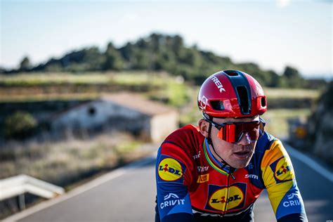 Mads Pedersen is six wins behind by mid-February and missing important ...