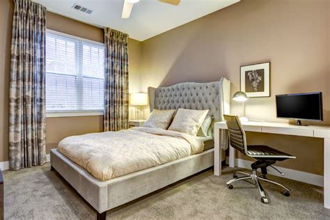 500 Station Apartments | Aurora, IL | Welcome Home