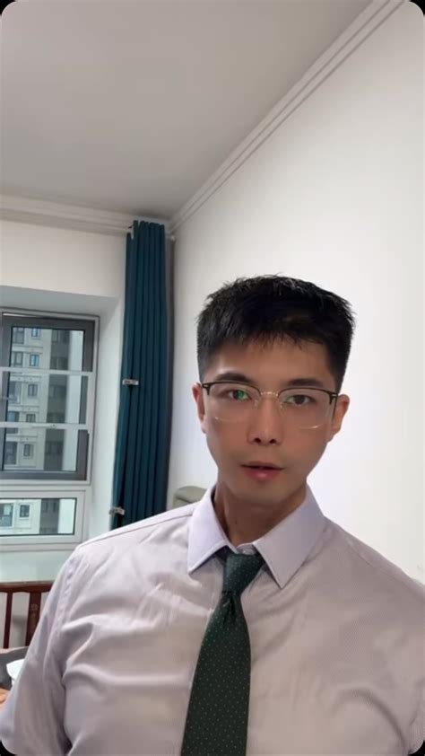 EddieGU | “Drag queen/show” 🌈in Chinese. #learnchinese #chineselearning #mandarin # ...