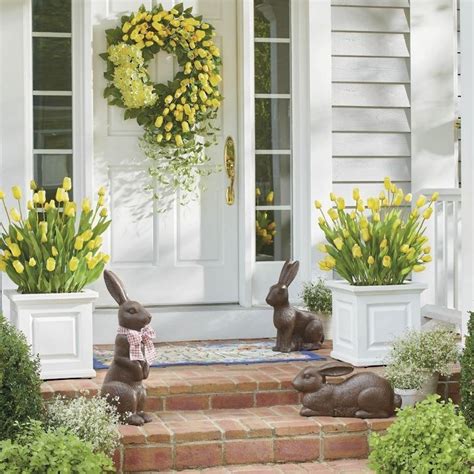 Front Porch Spring Decor 的图像结果