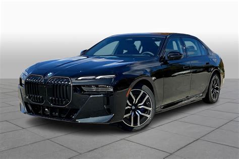 Pre-Owned 2025 BMW i7 xDrive60 4dr Car in Bluffton #SCT22933 | Hilton Head BMW