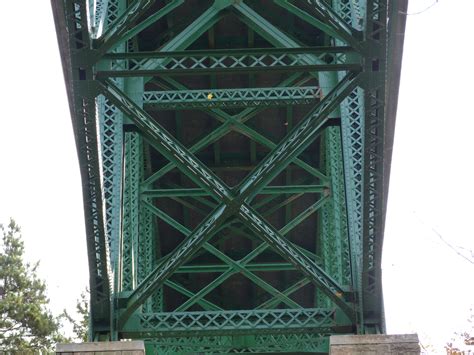 HistoricBridges.org - Cut River Bridge Photo Gallery