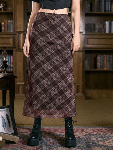 Our Academia Plaid Print Mesh Skirt is such a vibe in 2024 | Midi skirt ...
