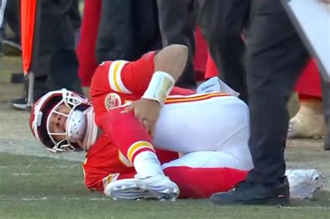 Patrick Mahomes suffers horror injury as Kansas City Chiefs disaster ...