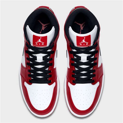 Air Jordan 1 Mid Chicago 554724-173 Release Date | SneakerNews.com
