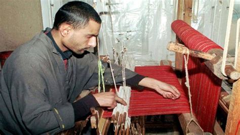 Employment in handloom sector wanes along with budgetary allocation ...