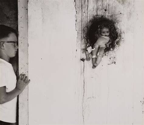 Ralph Eugene Meatyard: A Master of Metaphor and Mystery - PhMuseum